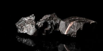 How to Invest in Manganese Stocks