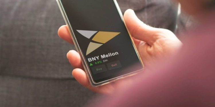 Crypto Market Update: BNY Mellon Moves Toward Tokenized Deposits for Institutional Clients